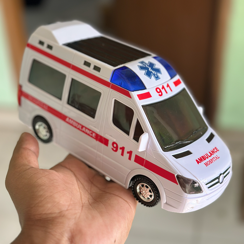 Ambulance toy - Image 2